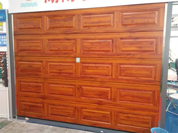 智能車庫（kù）門